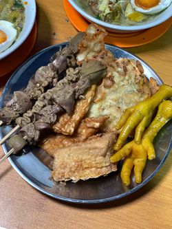 hilokal-notebook-image