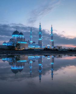 hilokal-notebook-image