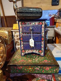 hilokal-notebook-image