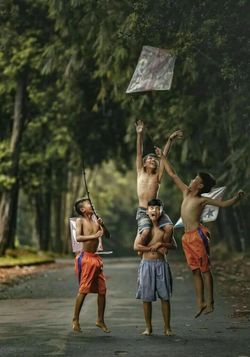 hilokal-notebook-image